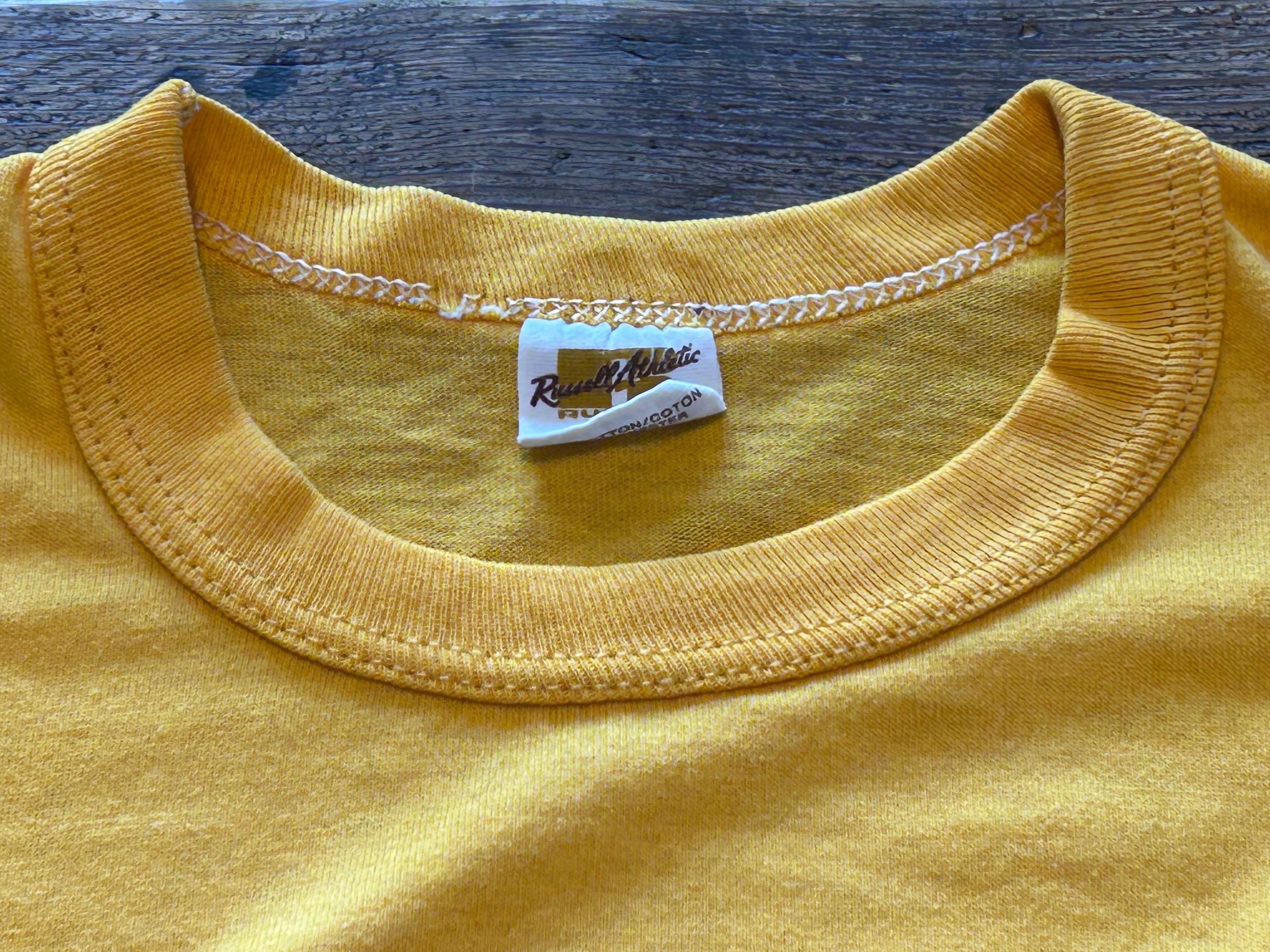 ★RUSSELLラッセルＵＳＡ製アメリカ製ヴィンテージカレッジプリントＴシャツ黄イエローＬ★ミリタリーアメカジ古着屋オクトパスホールド★
